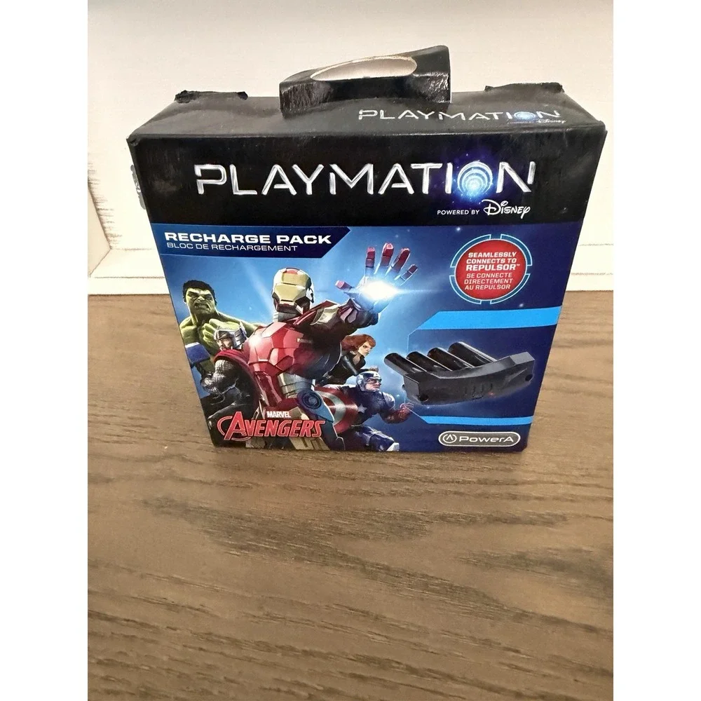Playmation Marvel Avengers Recharge Pack PowerA Repulsor Charger Dock USB‎ New